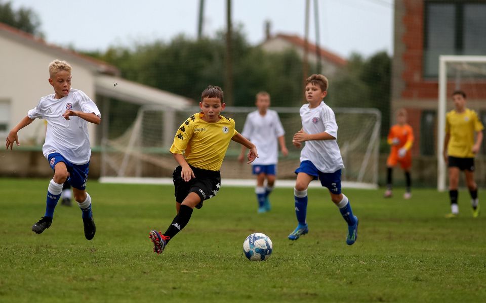 1. NL Mlađi i stariji pioniri na SC Miro Surać pobijedili Šibenik