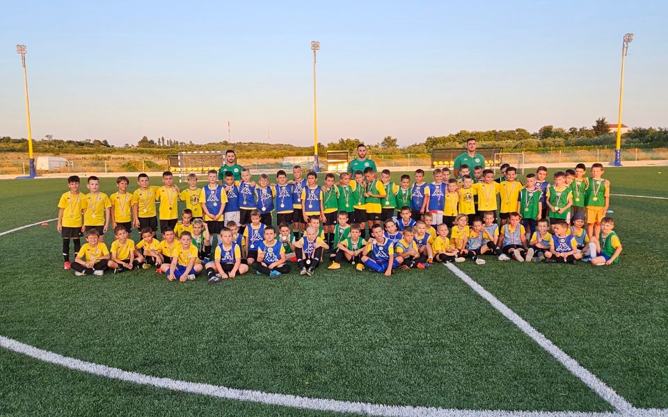 VESELJE ZA KRAJ Tradicionalnom Internom ligom zaključena sezona za pamćenje