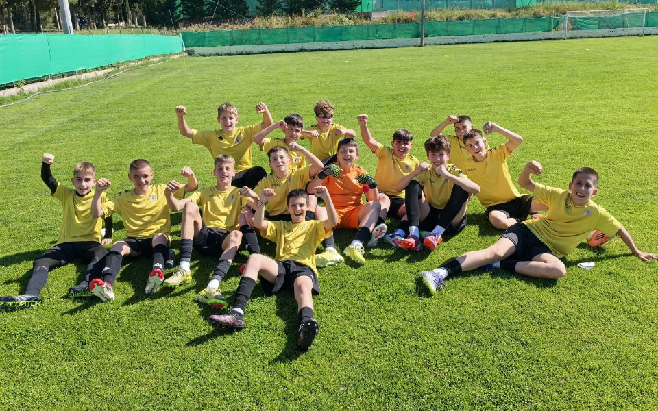 MIROV RETROVIZOR #31 Sezona se bliži kraju, ali dečki u žutom ne staju