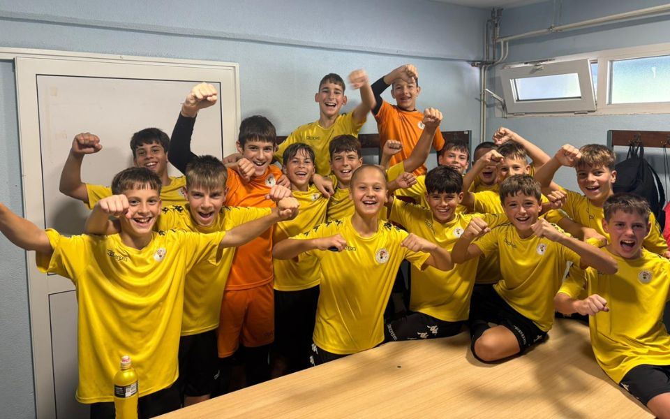 1. NL Mlađi pioniri u Makarskoj nastavili pobjednički niz, stariji opet minimalno poraženi